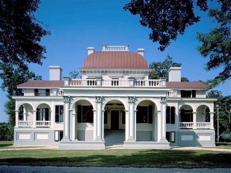 Southern mansion - Southern house plans may draw inspiration from various Southern architectural styles, including Greek Revival, Colonial, Plantation, Victorian, Gothic Revival, and Farmhouse. Today’s house plans for Southern living are designed to meet modern homeowners' needs and desires while maintaining Southern architecture's classic charm. 